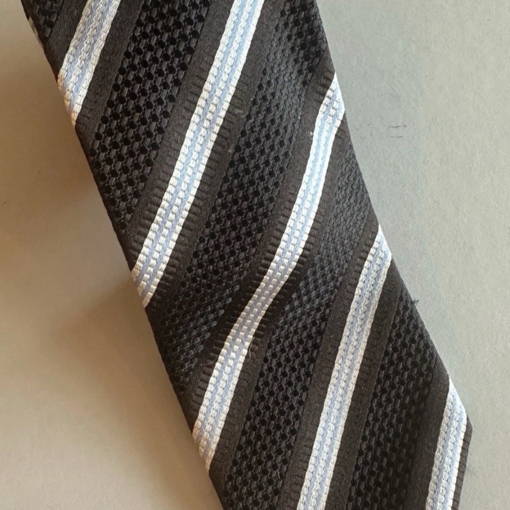 Hugo Boss Silk Neck Toe Brown And Light Blue Stripe 3”wide